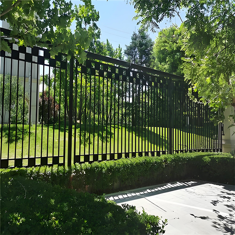Wholesale 6ftx8ft Garden Black Metal Fence Anti-Rust Galvanized Steel Fence Outdoor Garden Iron Fence